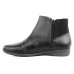 Bota Via Uno Elástico Cano Curto Feminina Preto / Preto